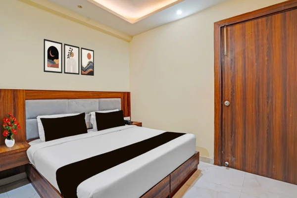 best hourly stay in hotel glace stay delhi