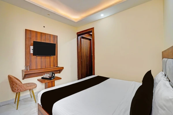hotel with meeting room in mahipalpur, delhi - hotel glace stay