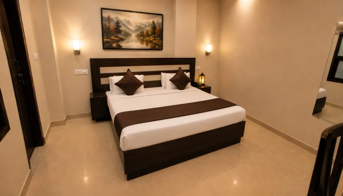 hotel with party hall in mahipalpur, delhi - hotel global homestay