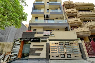 flexible hotel booking in hotel goel residency delhi