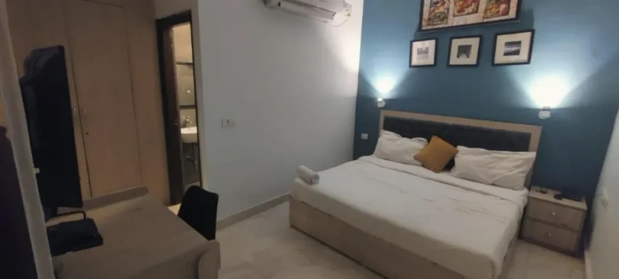 Hotel with gym in i.p. extension, delhi - hotel golden keys ip extension