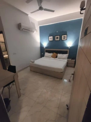 Hotel with bar in i.p. extension, delhi - hotel golden keys ip extension