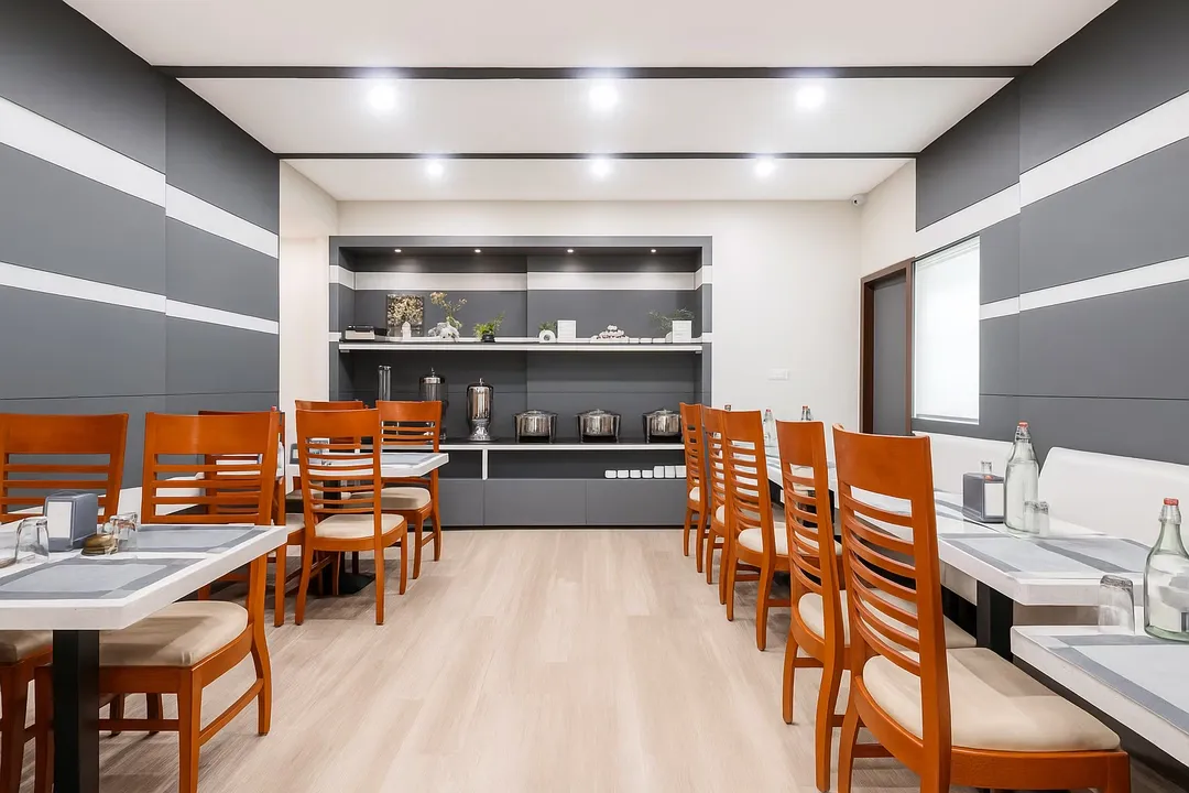 hotel with party hall in east of kailash, delhi - hotel grand ffour