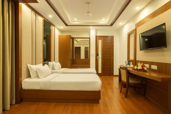 online room booking in east of kailash, delhi - hotel grand ffour