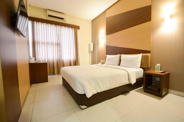 hotel in igi airport, delhi for family - hotel grand villa by signature stayz