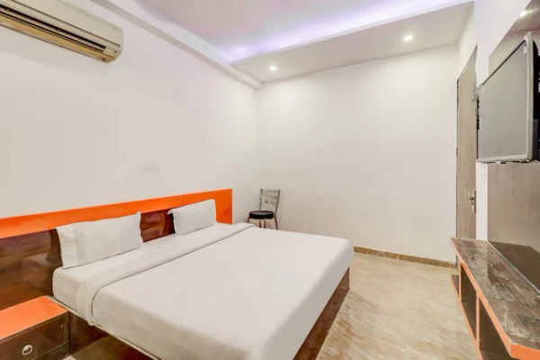 hotel in govindpuri, delhi for family - hotel grand