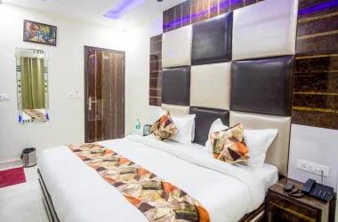 hotel with bar in paharganj, delhi - hotel harsha