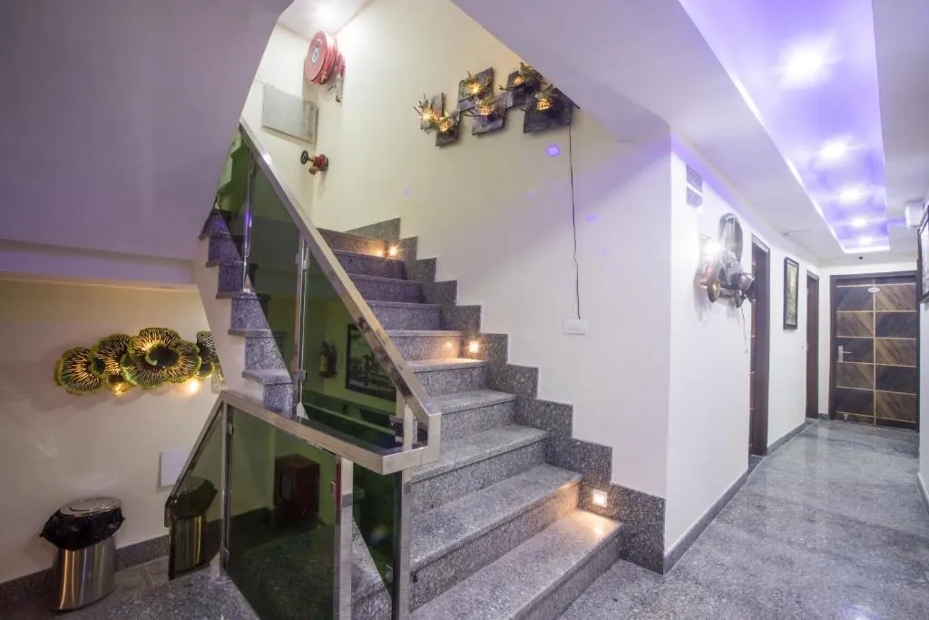 online room booking in paharganj, delhi - hotel harsha