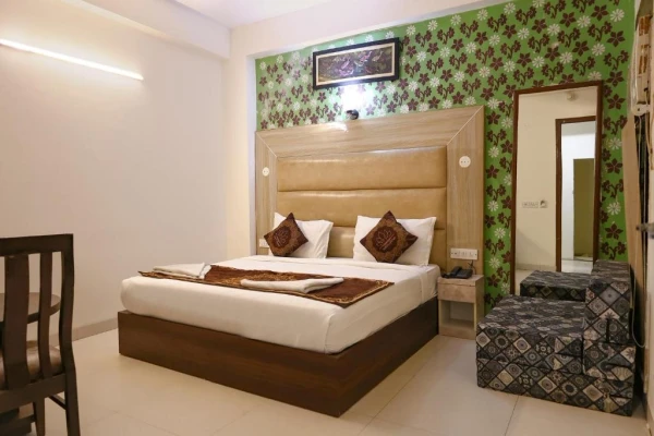 day stay hotels in hotel hsp suites delhi