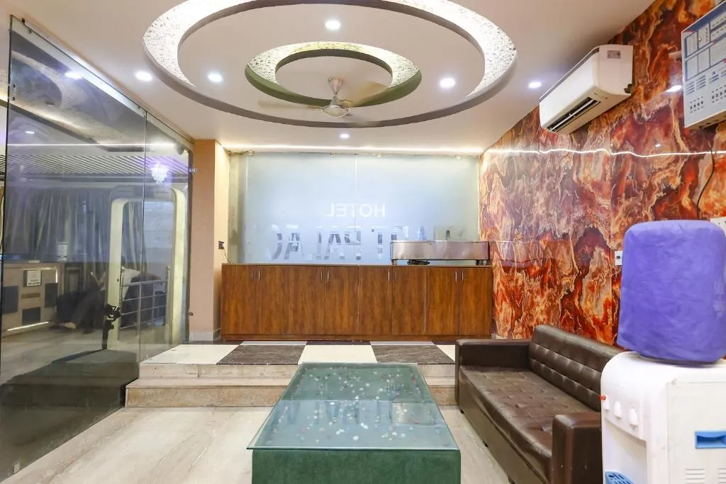 best hotel stay in hotel hsp suites delhi