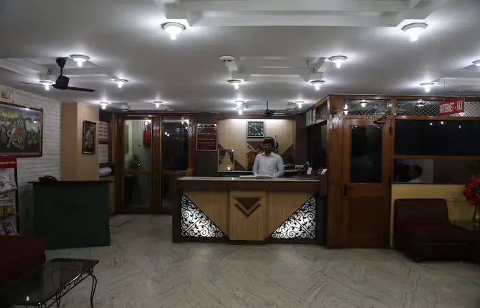 best couple hotels in hotel india international delhi