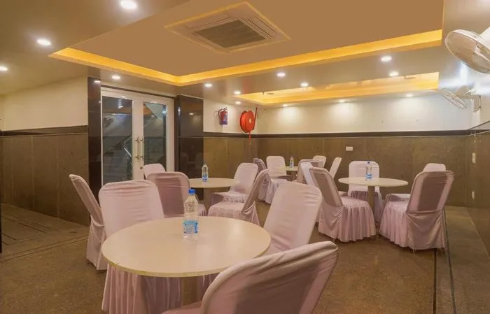 best hourly stay hotels in hotel kabir palace delhi