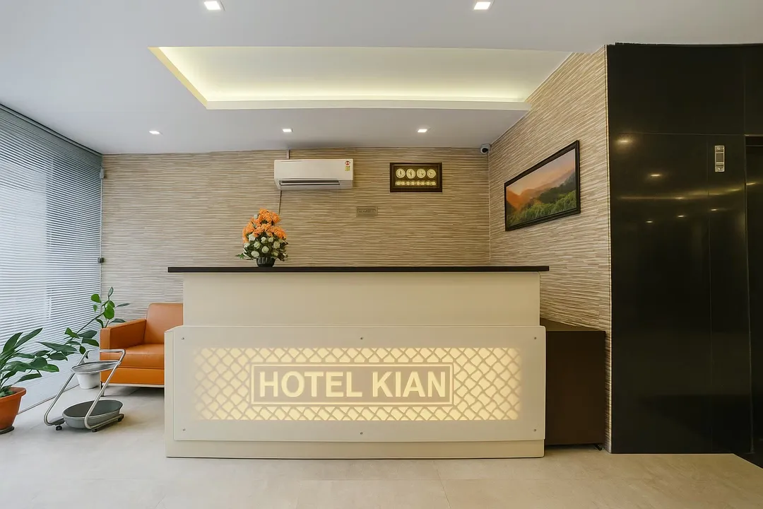 five star hotels in hotel kian delhi