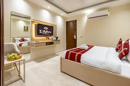best early check in hotels in hotel laffaire select delhi