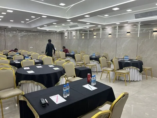 best hotels in hotel laffaire delhi