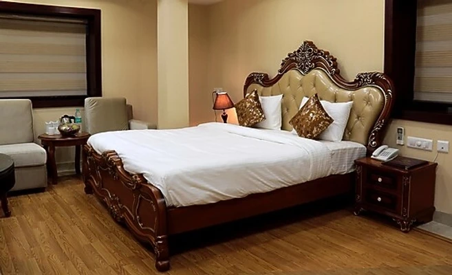 hotel with free parking in karolbagh, delhi - hotel laffaire