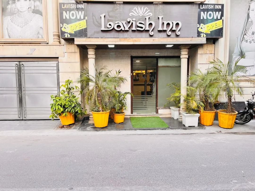 hotel with swimming pool in rajouri garden, delhi - hotel lavish inn