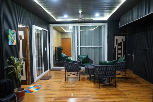 best hotel stay in hotel lotus inn delhi