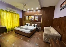 budget hotels in hotel mannat shalimar bagh delhi