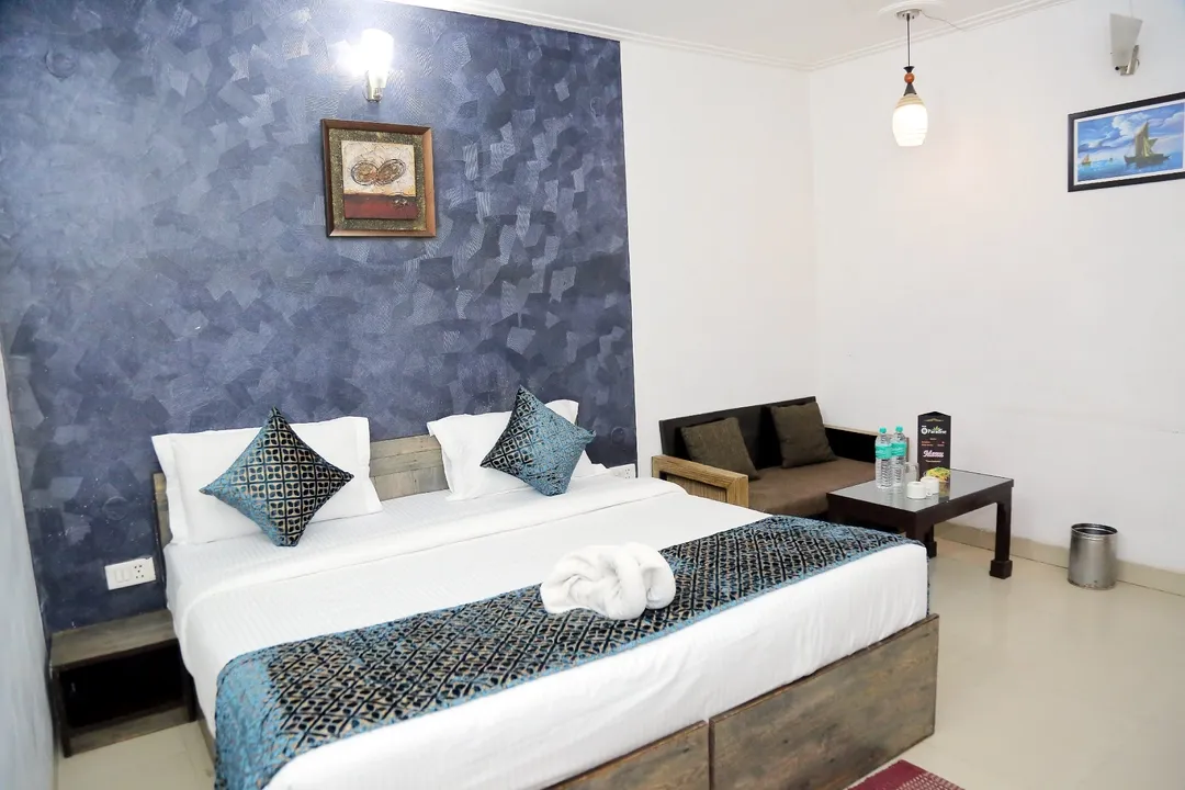 best 5 star hotels in hotel om paradise delhi