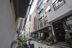 couple hotels in hotel opera delhi