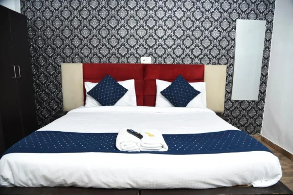 hotel in janakpuri, delhi for family - hotel orchid inn