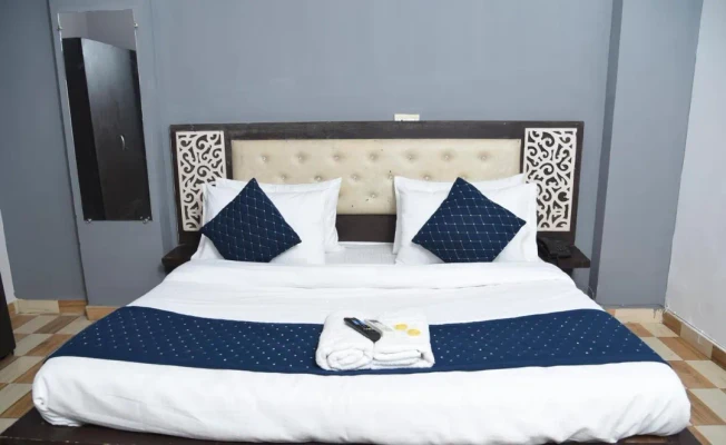 hotel with meeting room in janakpuri, delhi - hotel orchid inn