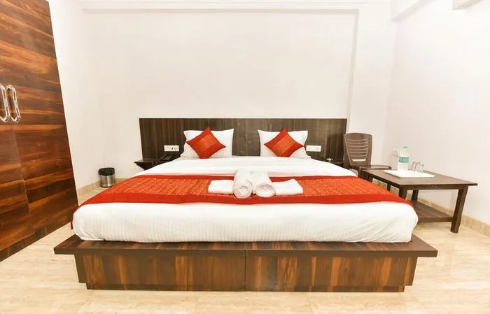 corporate hotels in hotel city empire delhi