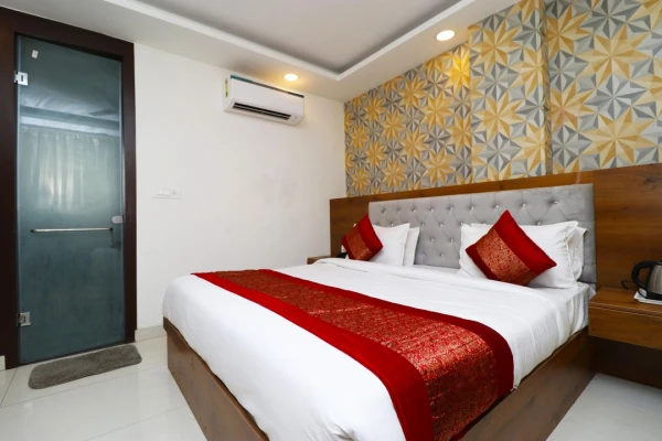 hotel with meeting room in mahipalpur, delhi - hotel pacific suites by signature stayz
