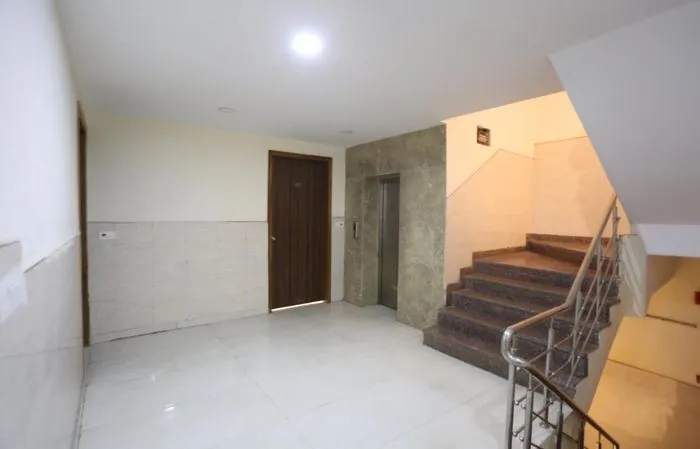 best hourly hotels in hotel paras delhi