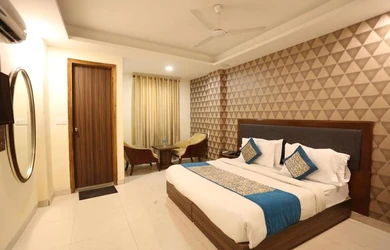 day hotels in hotel paras delhi