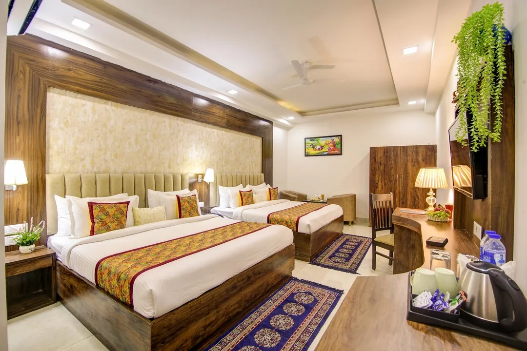 best couple friendly hotels in hotel park tree near igi delhi airport delhi