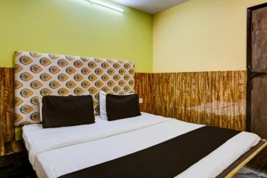 best business hotels in hotel park view delhi