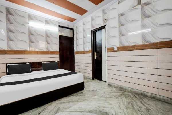 jacuzzi hotel in ghazipur road, delhi - hotel park view