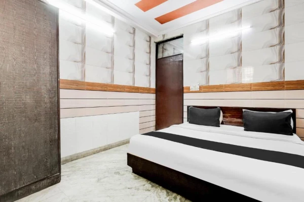 hotel in ghazipur road, delhi for couples - hotel park view