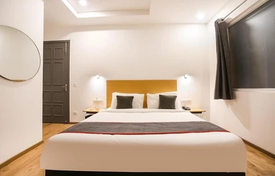 hotels for few hours in hotel pink saffron delhi