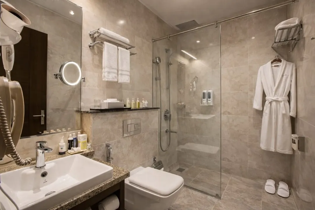 hourly stay in hotel prithvi palace delhi