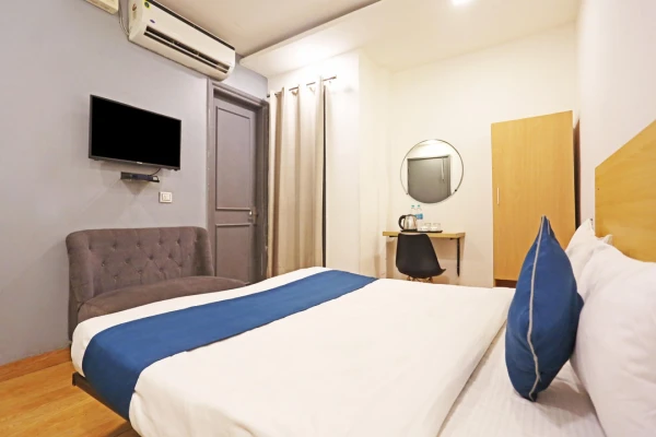 family hotel with pool in rohini, delhi - hotel raaso inn