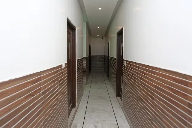 flexible hotel booking in hotel&nbsp;rachna delhi
