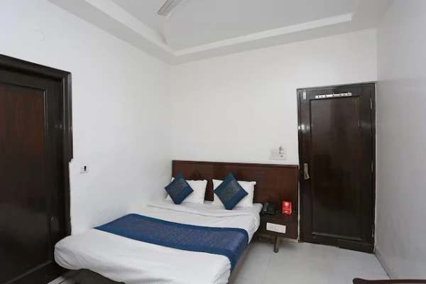 best day time hotels in hotel&nbsp;rachna delhi