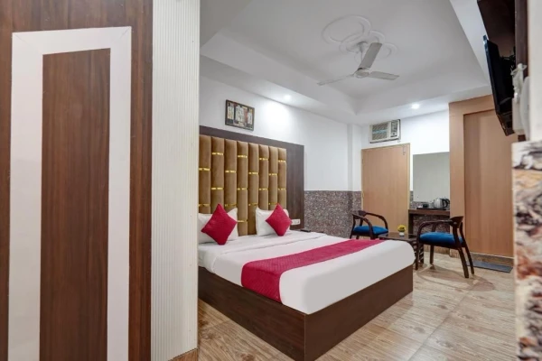family hotel with pool in mahipalpur, delhi - hotel renox suites
