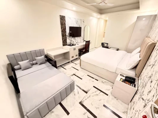 best day stay hotels in hotel royal gold palace delhi