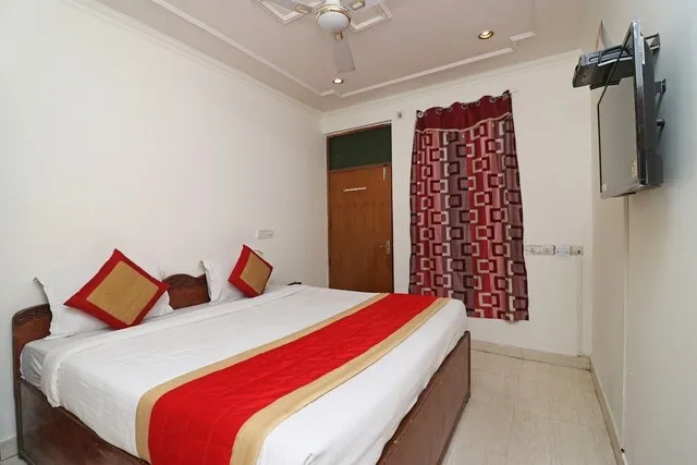 best 3 star hotels in hotel s suite delhi