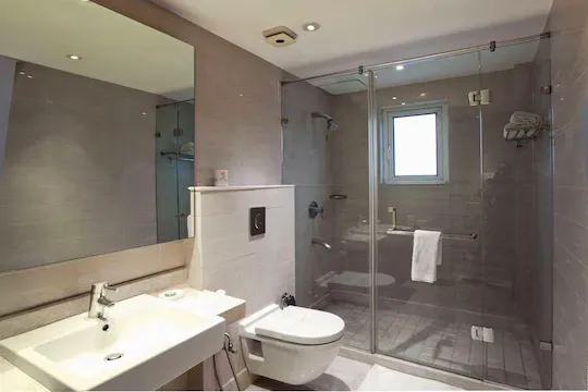 hotel with swimming pool in saket, delhi - hotel saket 27
