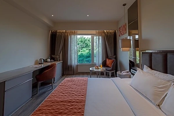 hotel with free parking in saket, delhi - hotel saket 27