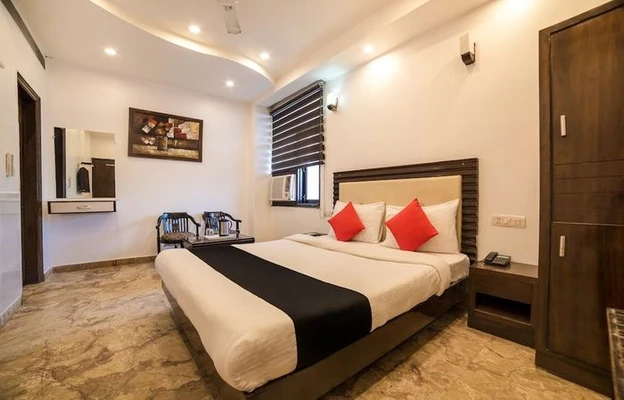 couple hotels in hotel sehej inn delhi