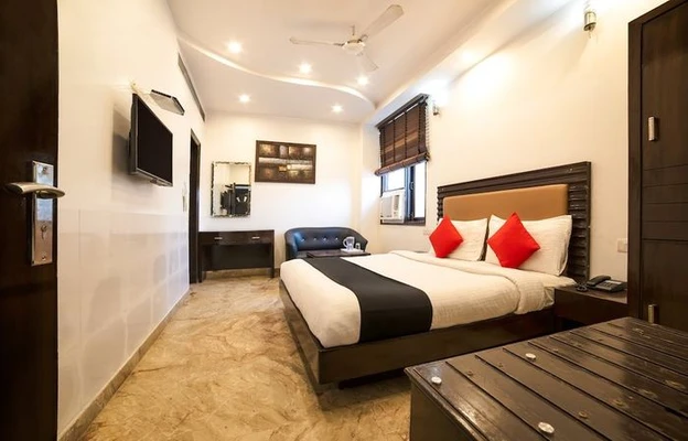 hotels for couple in hotel sehej inn delhi