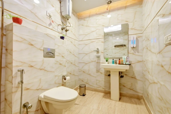 best business hotels in hotel seventh heaven delhi