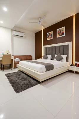 best couple friendly hotels in hotel seventh heaven delhi