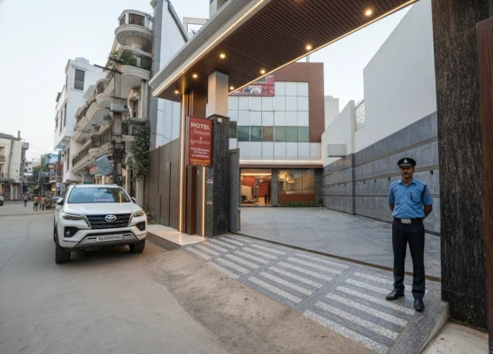 best hourly stay in hotel shagun & banquets delhi